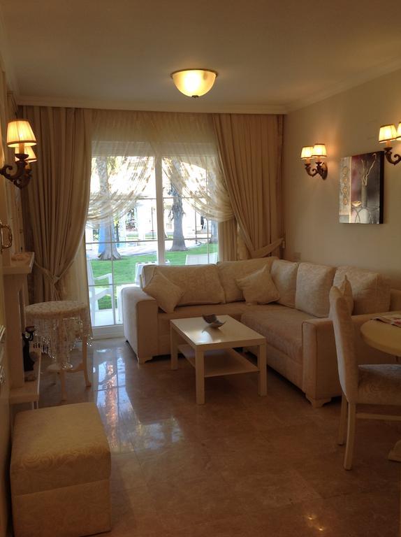Villa B&D フェティエ 部屋 写真